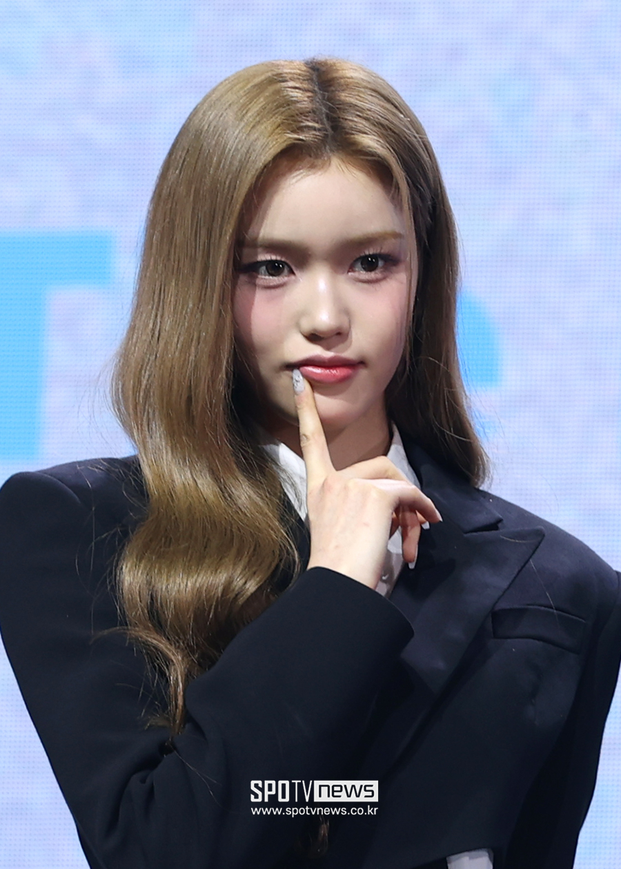 정세비 "이즈나 된 후 책임감 생겨…멋진 무대 보여드리기 위해 노력"