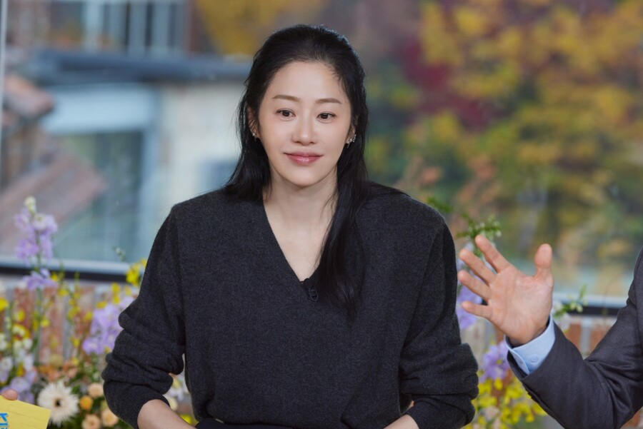 고현정, 말 못했던 개인사에 눈물…'연예계 은퇴·복귀' 다 밝힌다('유퀴즈')