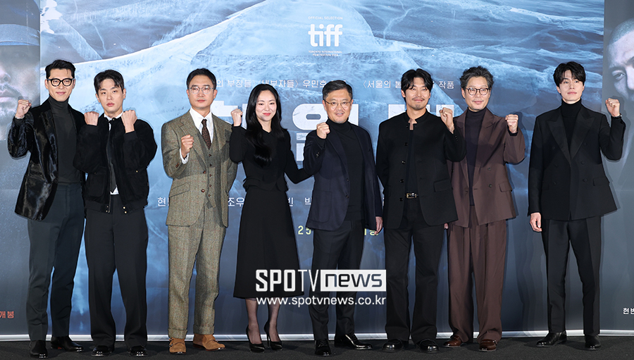 ▲ 현빈 박정민 조우진 전여빈 우민호 감독 박훈 유재명 이동욱 ⓒ곽혜미 기자