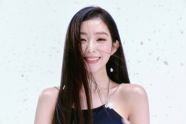 아이린, 첫 앨범 발매당일 25만장↑…솔로 아티스트 성공적 첫발