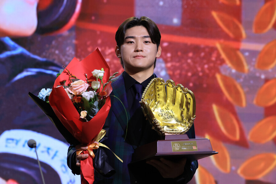‘동료들도 인정’ 2024년은 김도영의 해, 올해의 선수로 우뚝…“안주하지 않고 더 발전하겠다”