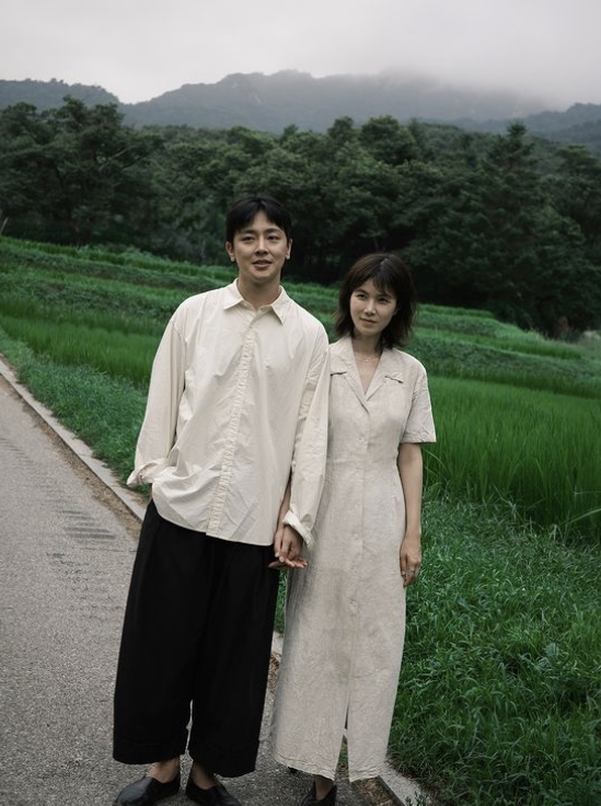 '장재호♥' 공민정, 결혼 3개월 만에 母 된다…"출산 얼마 안 남아" 임신 발표