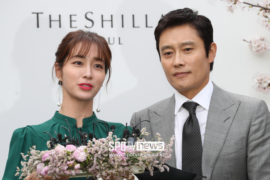 "MJ♥BH" 이병헌, ♥이민정에 애정 과시…'이혼하자' 촬영장 커피차 외조 