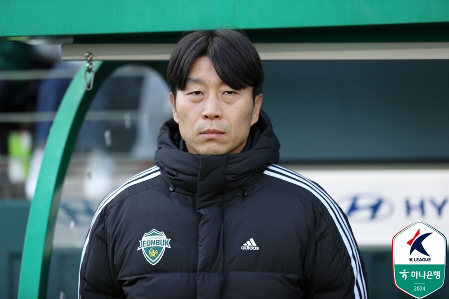 ▲김두현 감독  ⓒ한국프로축구연맹