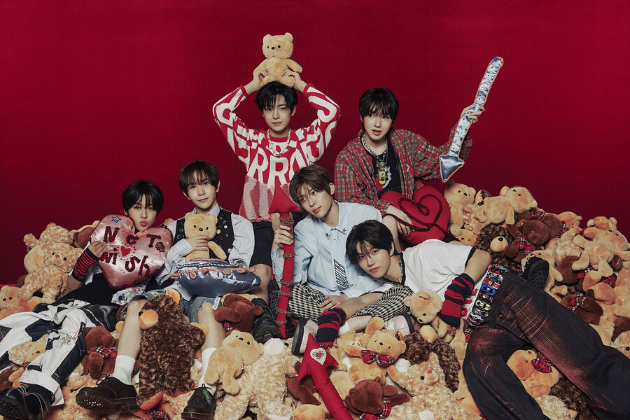 NCT 위시, 눈부신 활약 펼친 '2024 최고의 신인'…더 높이 비상할 2025년