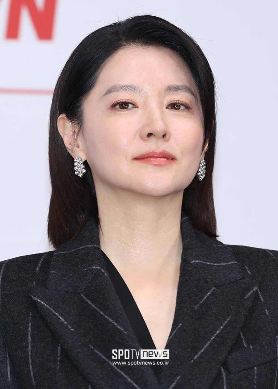 이영애, "김건희 여사 친분" 주장 유튜버에 손해배상소송 패소