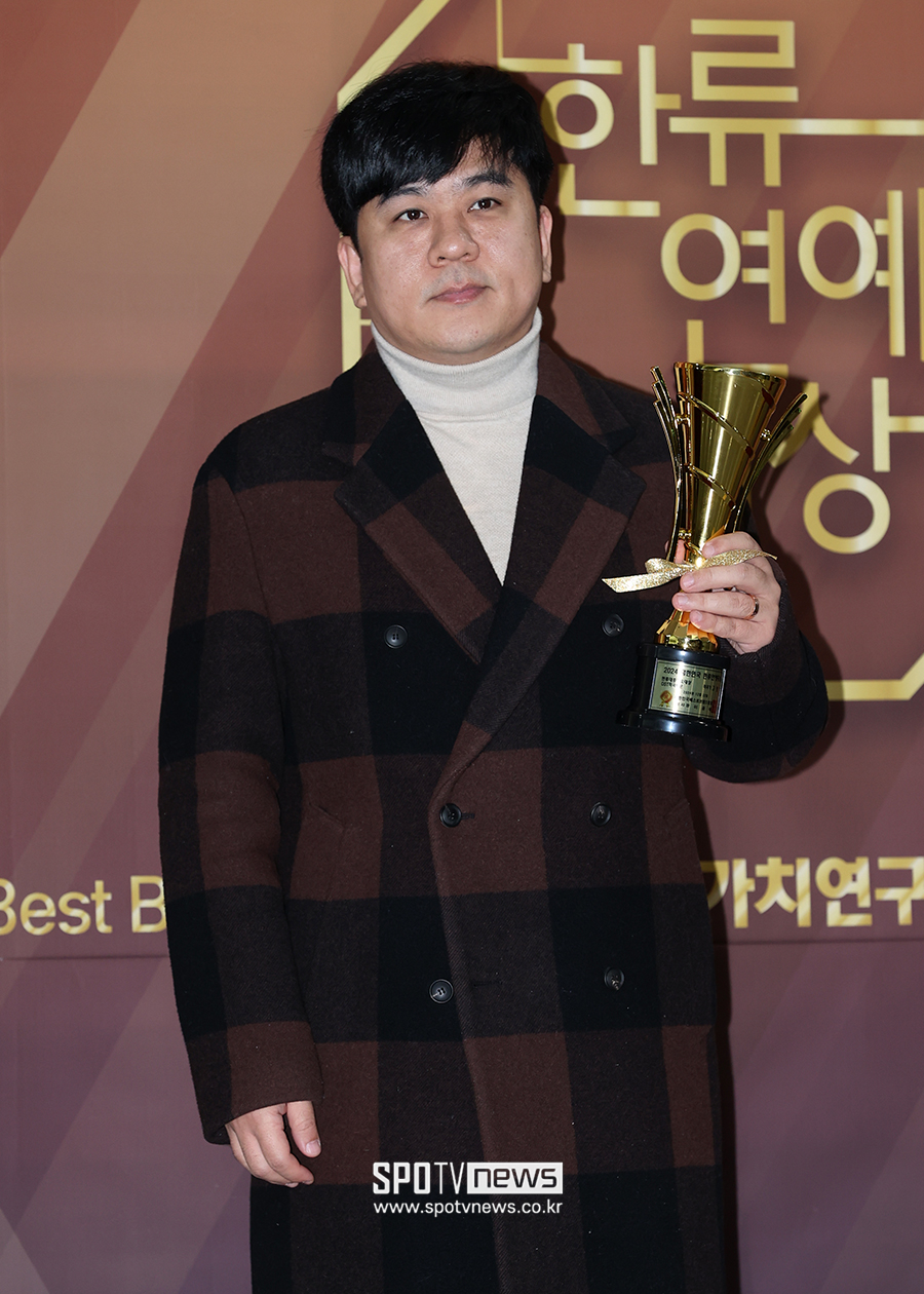 [포토S] 고병식, 한국대중가요대상 OST부문 수상