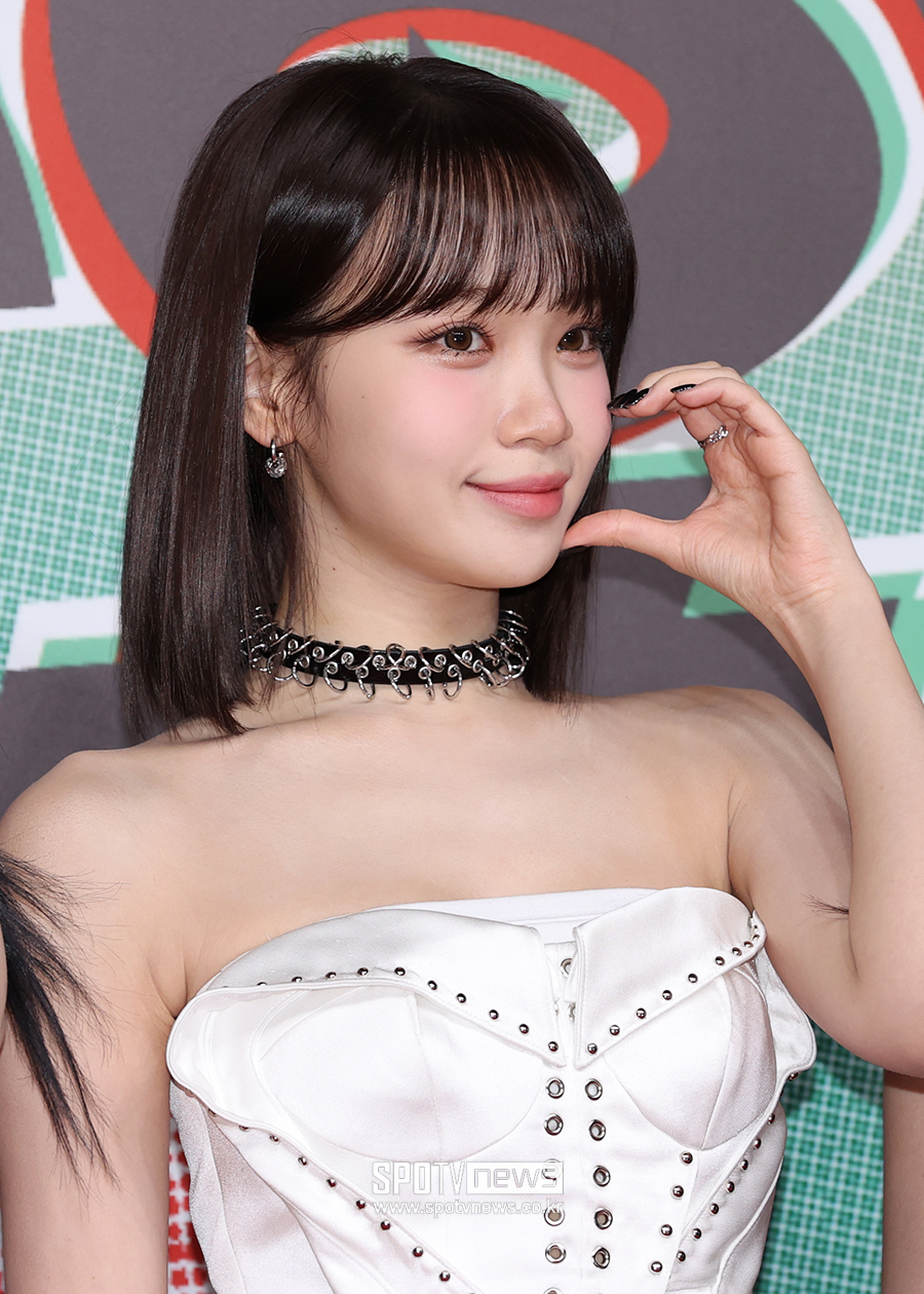 [포토S] 르세라핌 김채원, '미모에 반한다'