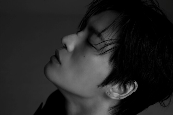 ▲ 데뷔 21주년을 맞아 새 싱글 '시퀀스 #4'를 26일 발표하는 김재중. 제공|인코드 엔터테인먼트