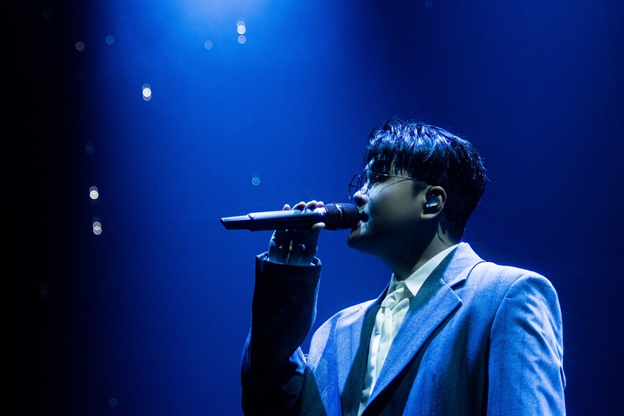 신용재, 콘서트로 특별한 크리스마스 선물 "변함없는 응원 감사해"
