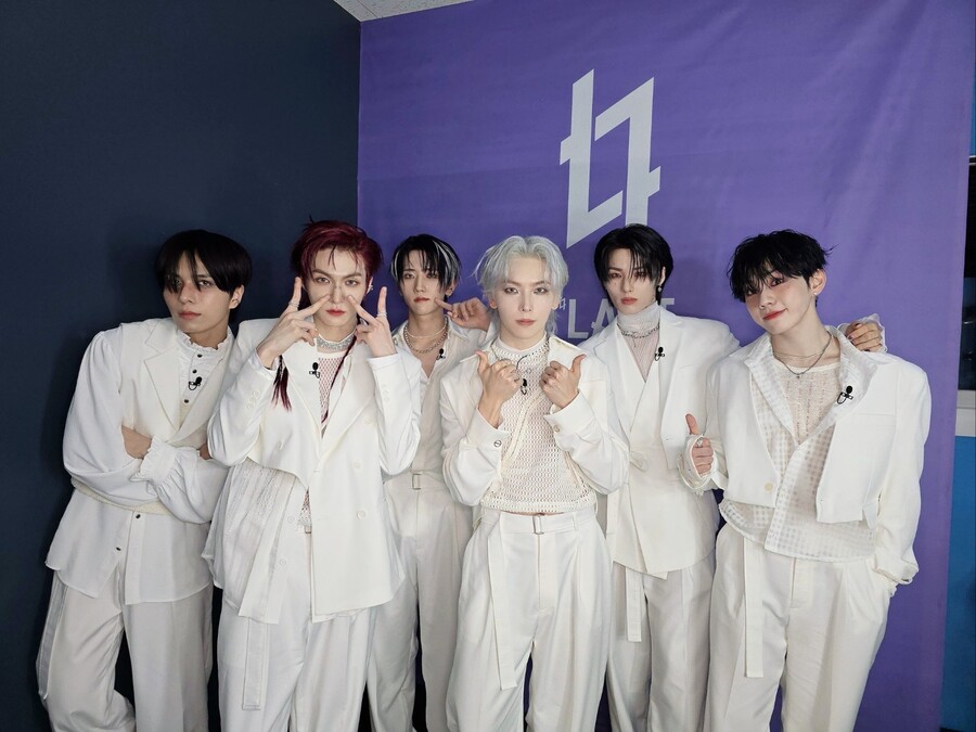 엘라스트, 日 삿포로 눈축제 K팝 페스티벌 출격…원혁 스페셜 MC 발탁