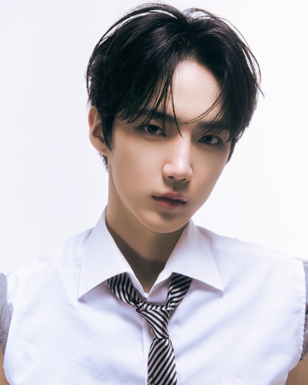 先드라마 後데뷔…'사계의 봄' AxMxP 하유준, 제2의 정용화 될까[초점S]