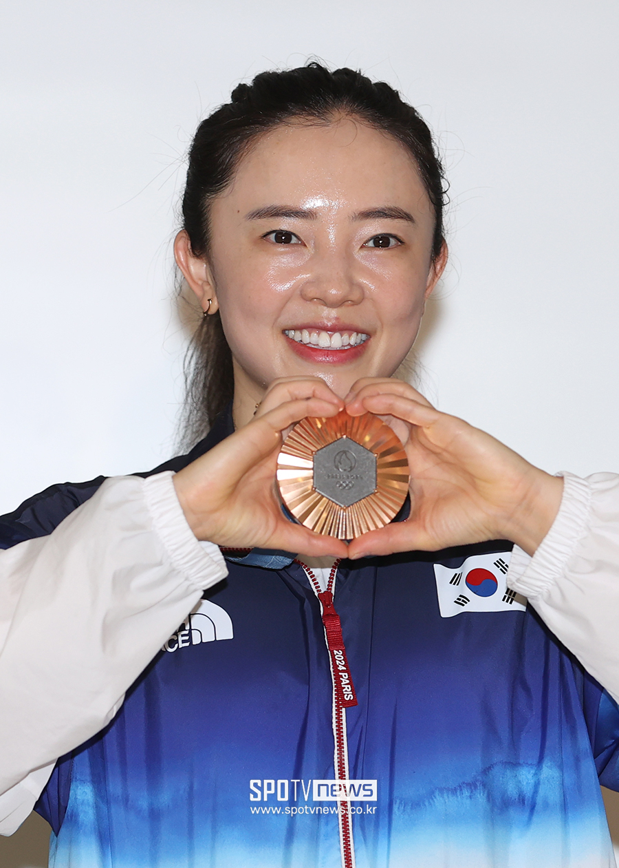 '신유빈과 영혼의 파트너' 귀화선수 전지희, 조용히 14년 태극마크 반납…아름다운 마무리