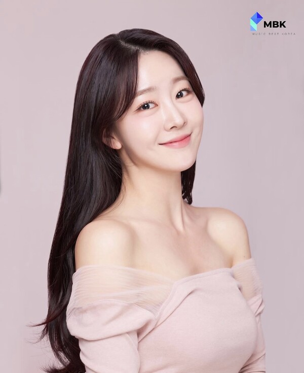 라붐 출신 김유정, 모덴베리코리아와 전속계약