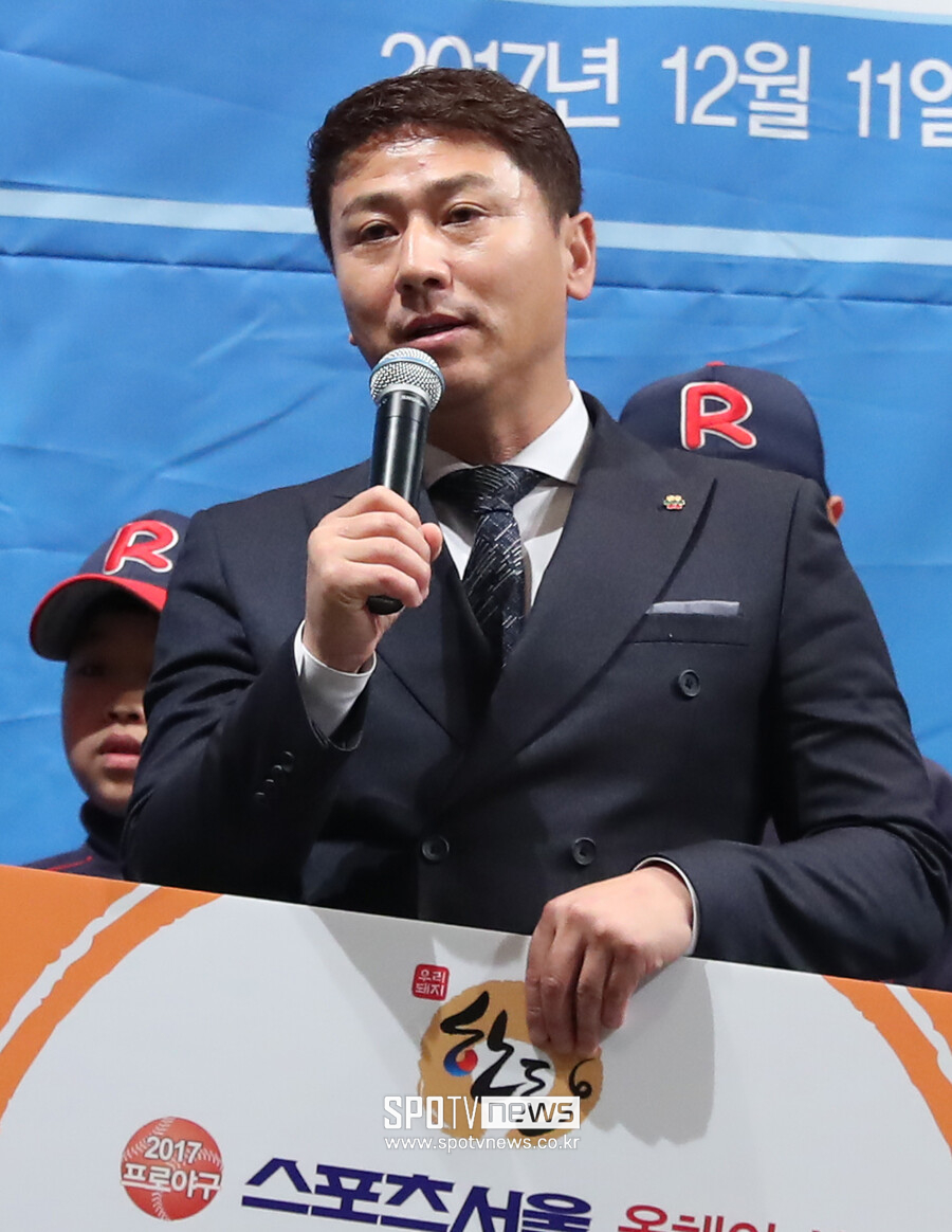 SSG의 선택은 왜 박정태였나… 마지막까지 우여곡절, 도대체 두 달 동안 무슨 일이 있었나