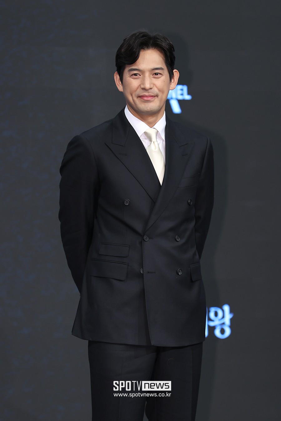 오지호, 제주항공 여객기 참사 애도 "희생자와 유가족에 깊은 위로"
