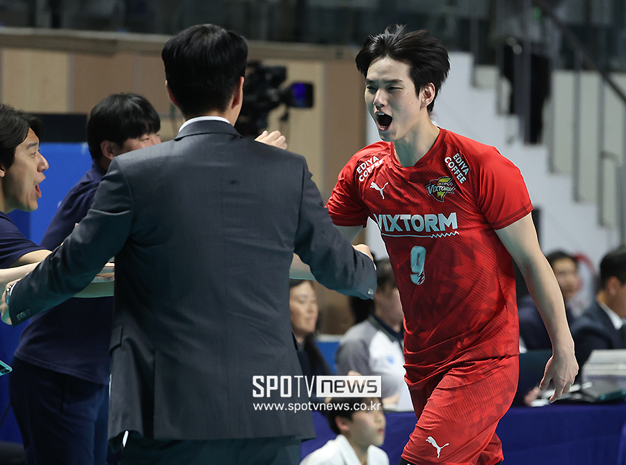 [포토S] 임성진, '감독님 저 잘했죠'