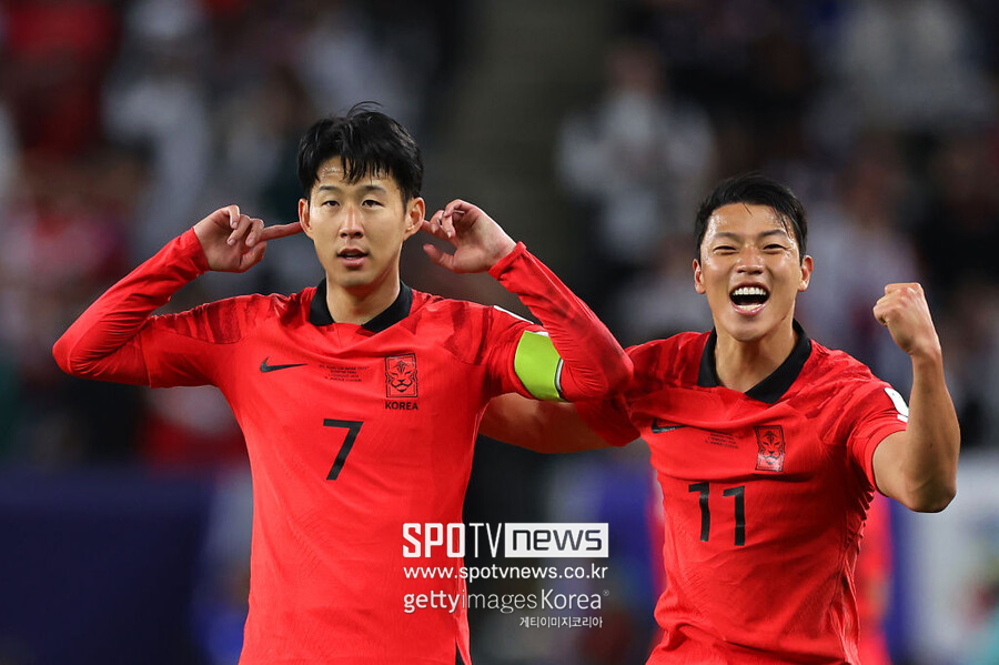 '팬이 아니라 안티네' 손흥민 PK 방향 힌트줬다고 황희찬에 악플…"더티, 간첩, 역적" 이상한 팬심