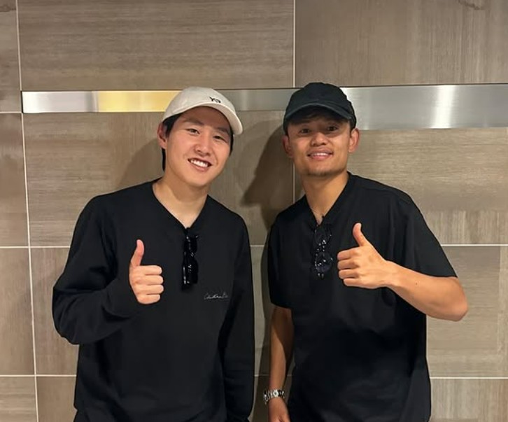 ▲ 이강인과 함께 찍은 사진을 올린 쿠보(오른쪽)  ⓒ쿠보 SNS