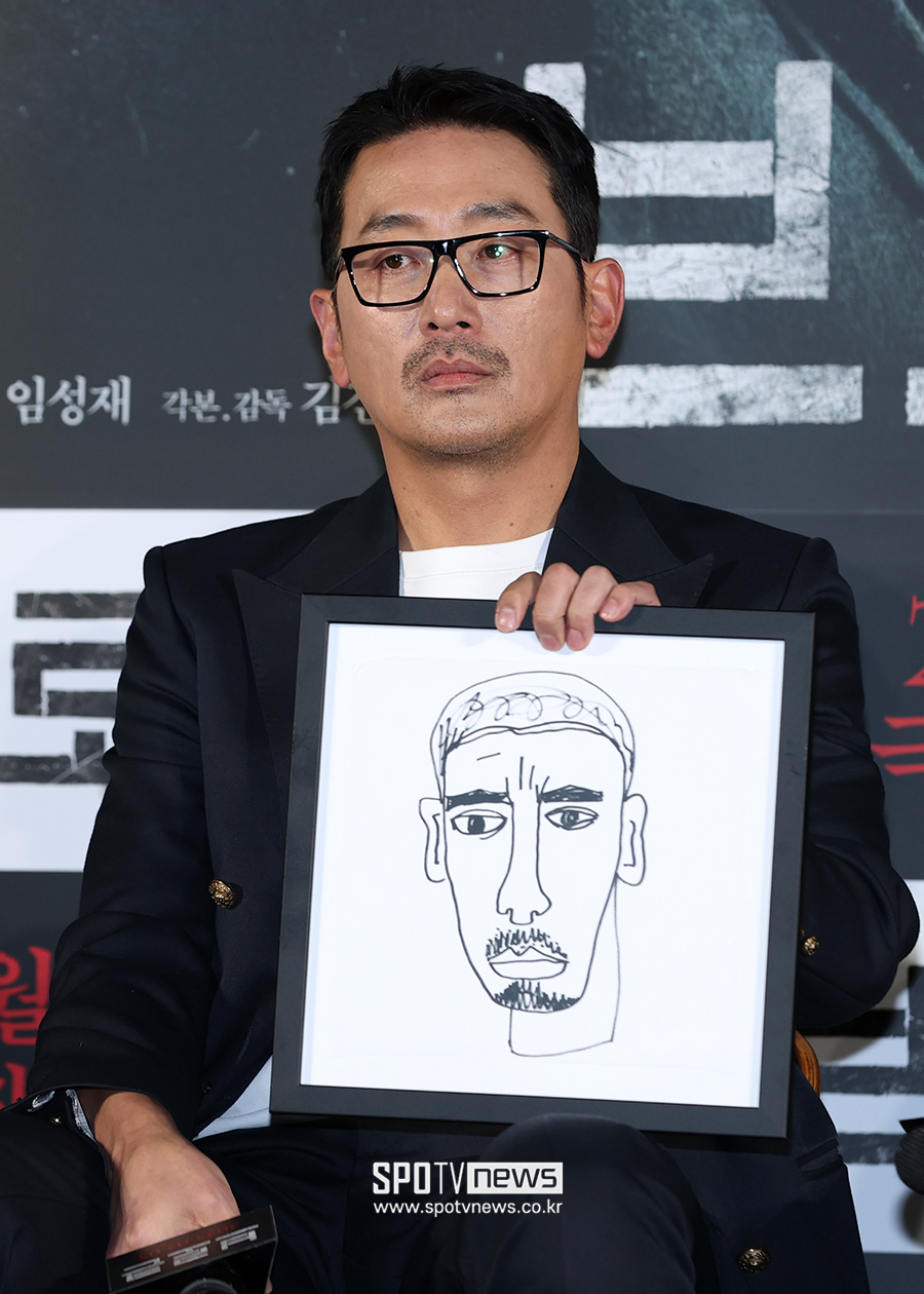 [포토S] 하정우, '제 몽타주 어떤가요'