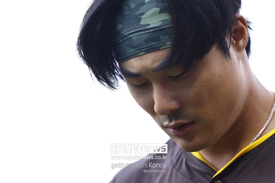 도대체 김하성은 어디로? 1년부터 5년 장기 계약까지 이적설만 '무성'