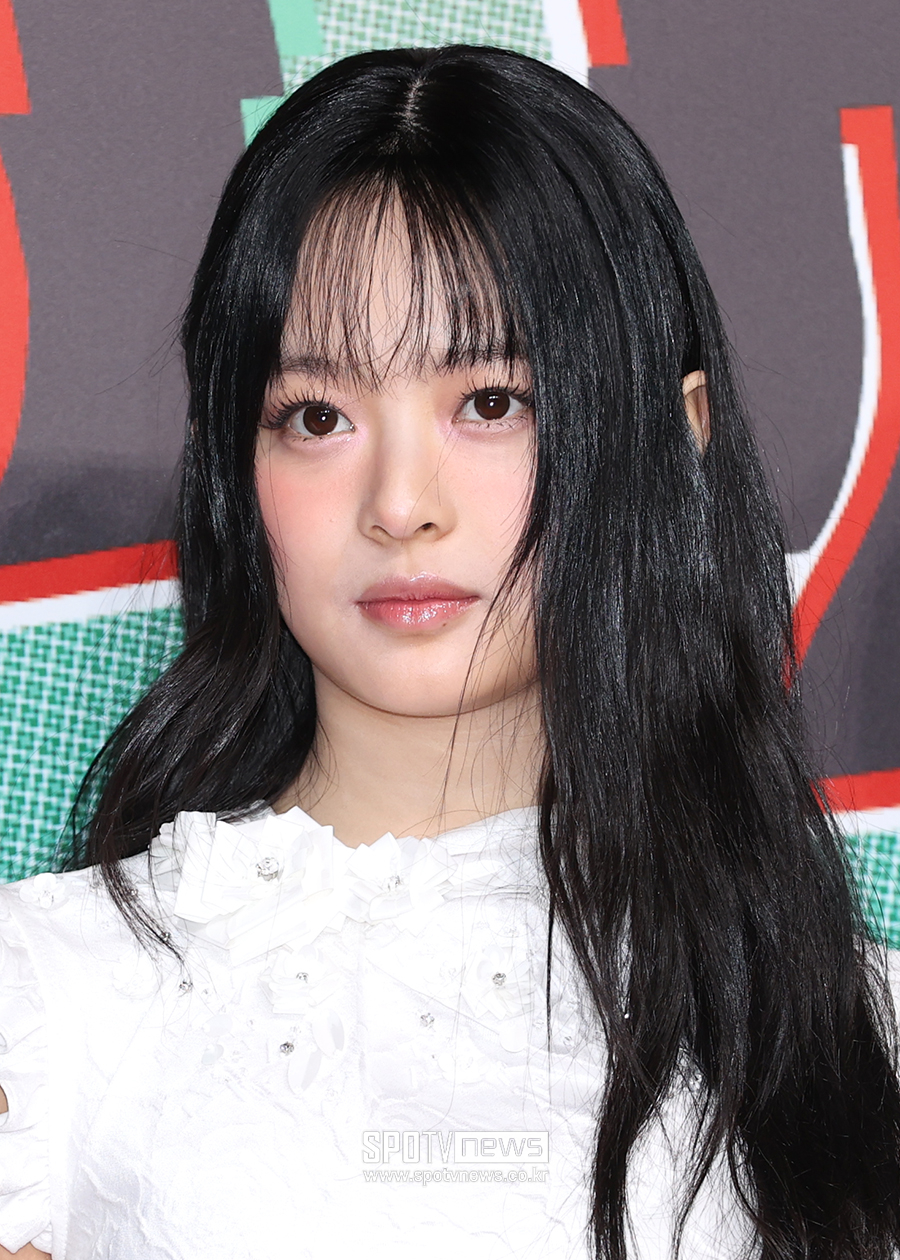 뉴진스 하니, '불법체류' 신고당했다…서울출입국 "고용관계 정리되면 조치"