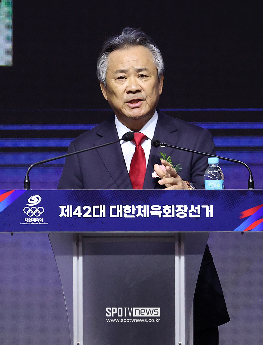[포토S] 소견 발표하는 이기흥 후보