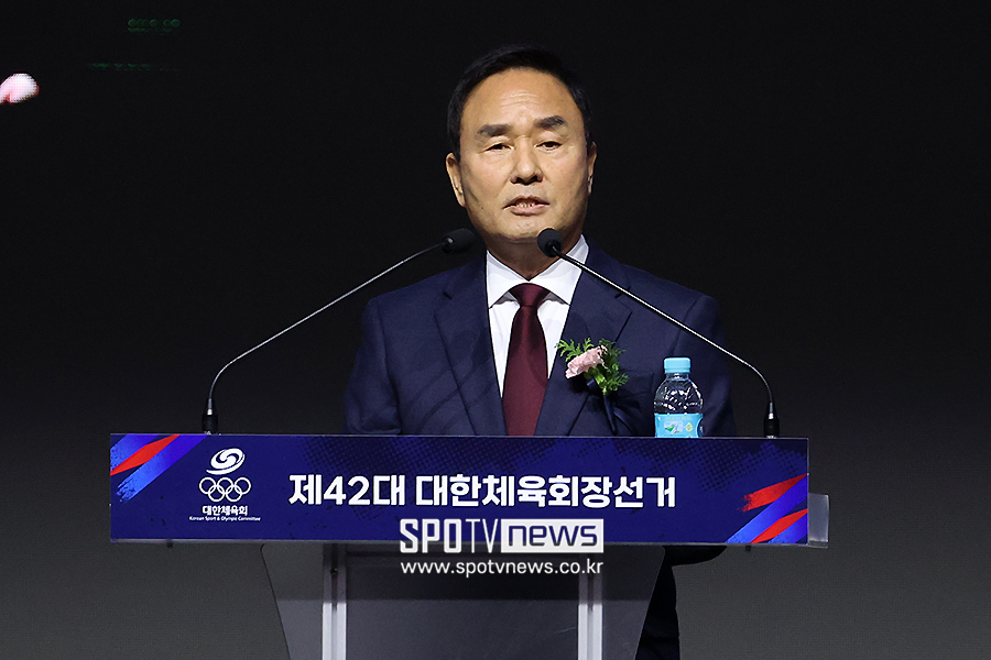 [포토S] 소견 발표하는 강신욱 후보자