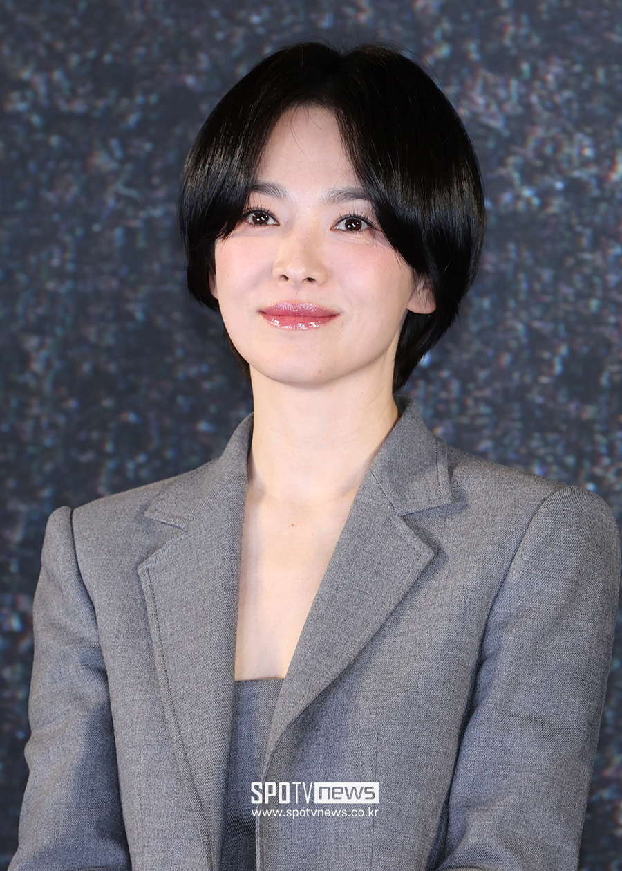 [포토S] '쇼트커트' 송혜교, '더 어려졌네~'