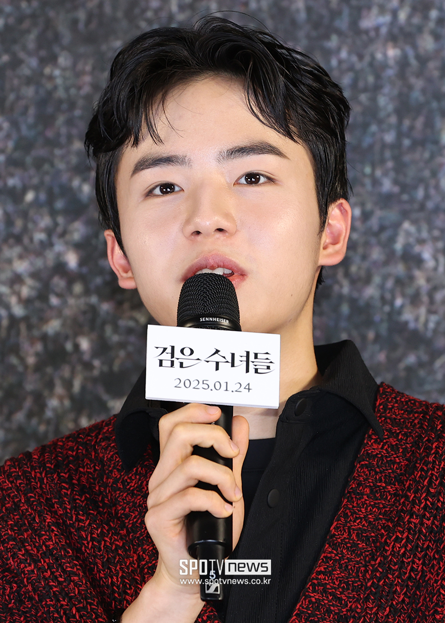 [포토S] 인사말 하는 문우진