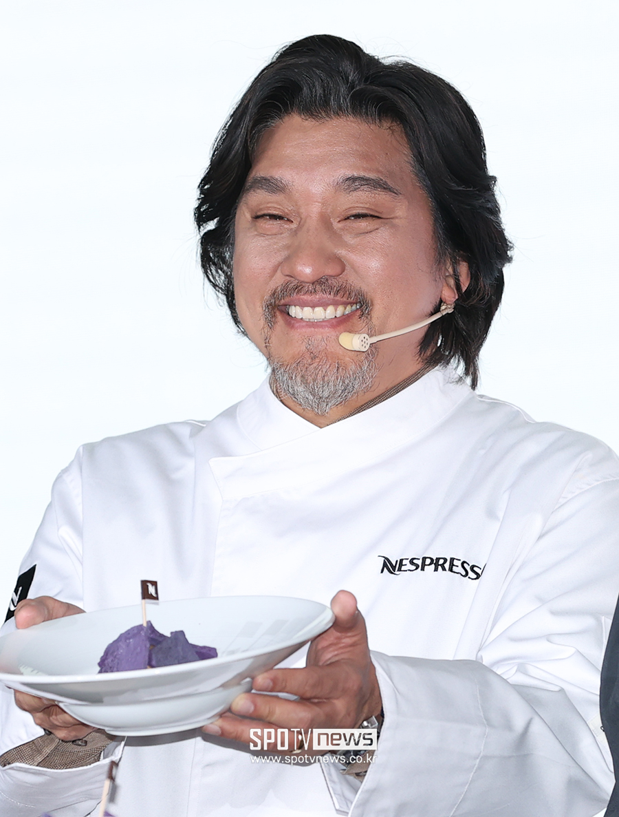 [포토S] 에드워드 리, '물코기 아니고 디저트'