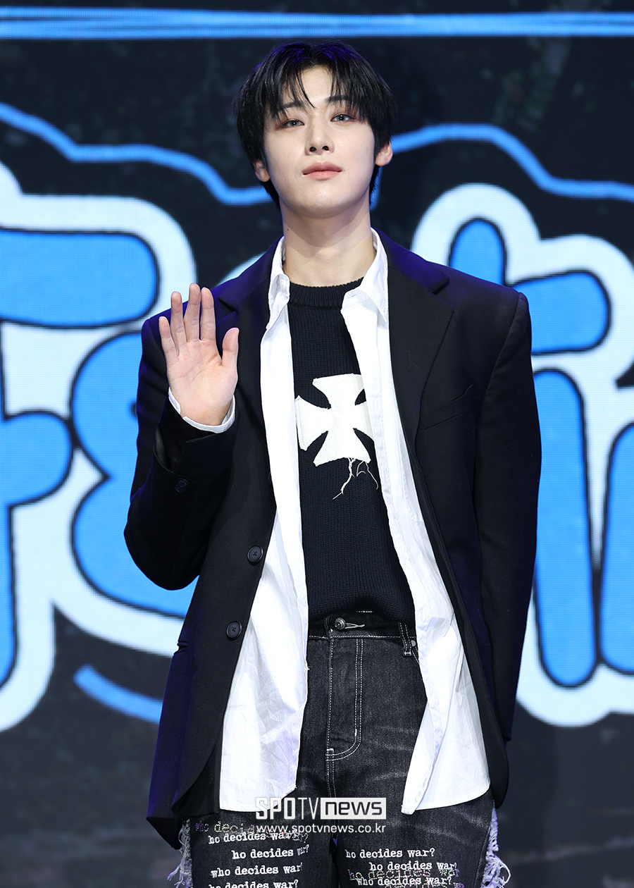 [포토S] 위아이 유용하, '잘생겼네'