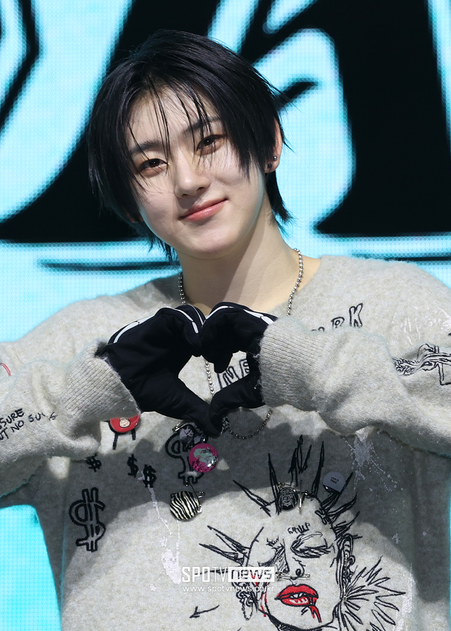 박진영이 보증한 '아이돌 척추뼈'…킥플립 계훈, 9년 공들인 'JYP 보석함' 열렸다[초점S]