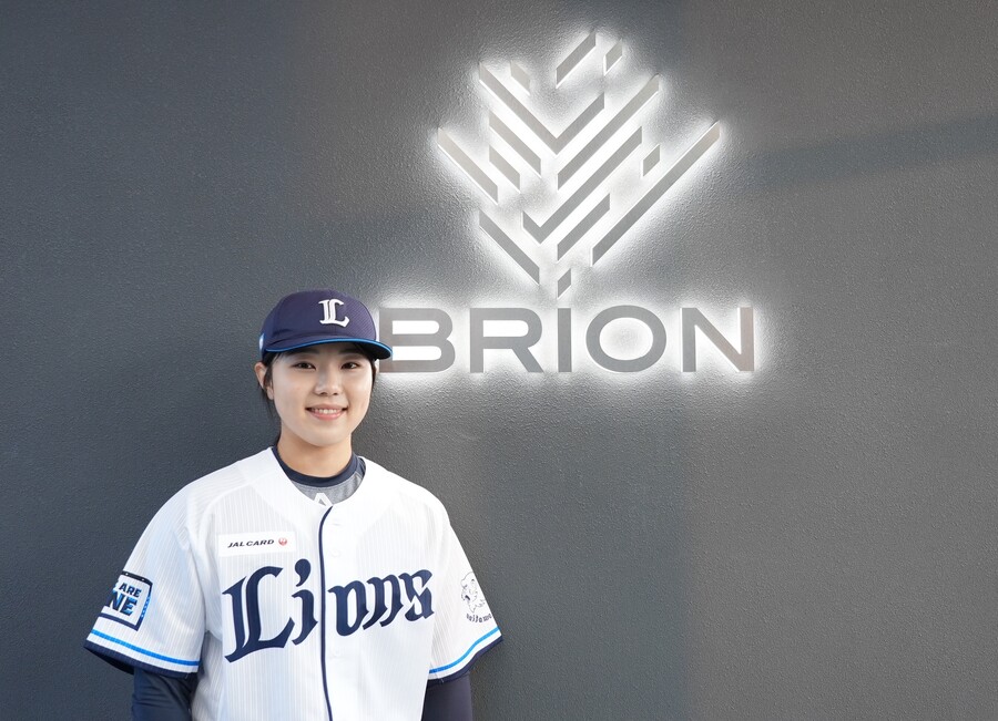 연습경기 부상→토미존 수술→日 재도전…'선구자' 김라경, 세이부에서 투타 겸업까지 넘본다
