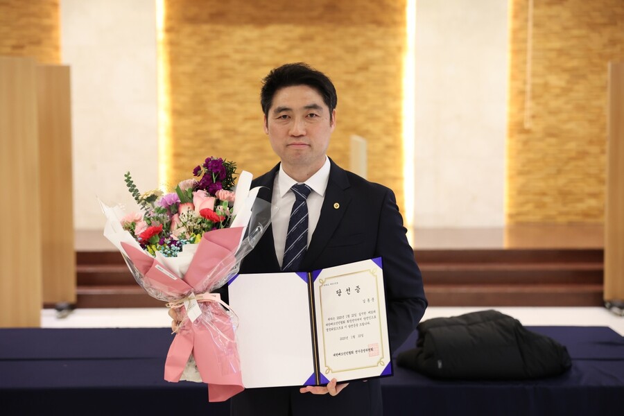 '배드민턴도 개혁 바람 통했다' 김동문 원광대 교수, 대한배드민턴협회장 당선…김택규 회장 낙선