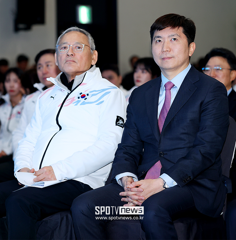 ▲ 유인촌 문화체육부 장관, 유승민 대한체육회장 당선인 ⓒ곽혜미 기자