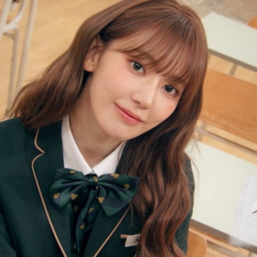 사쿠라·민니, 같은 반 됐다…JTBC '아는 외고' 교복티저 공개