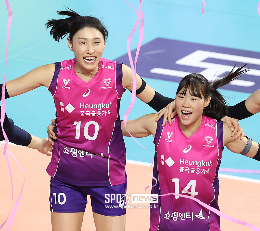▲ 김연경 정윤주 ⓒ곽혜미 기자