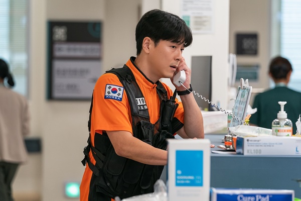 '중증외상센터' 홍우진, 중앙구조단 팀장 변신…주지훈·추영우와 케미 발산