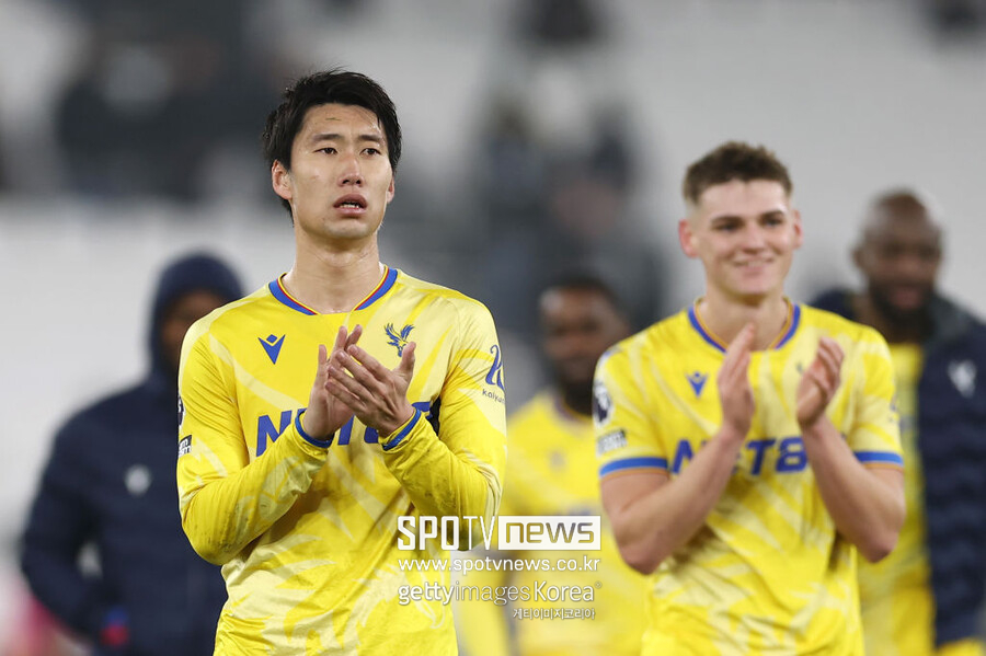 '역대급 폭망' 일본 국가대표, 주급 1위에도 정말 못한다...프리미어리그 19경기 '0골 0도움'→연이은 부진