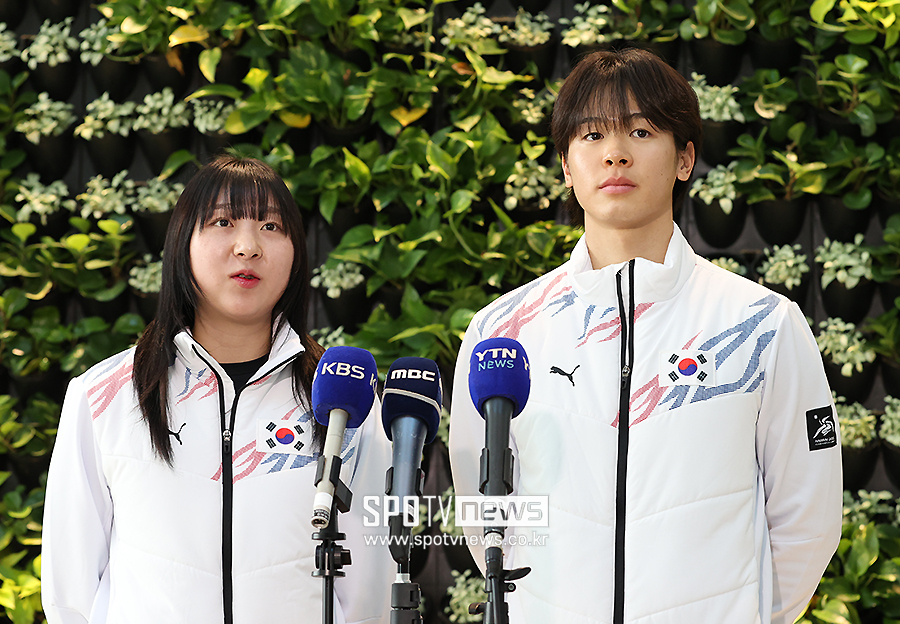 [포토S] 기수 맡은 이의진-이준서, '기대해 주세요'