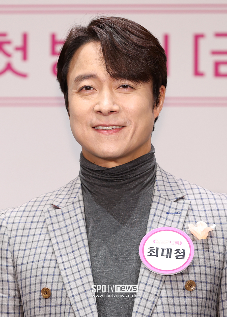 [포토S] 최대철, '가창력 기대하세요'