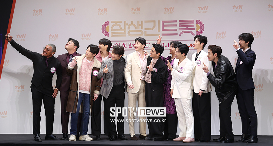 [포토S] 추성훈, '막간 틈타 셀카!'