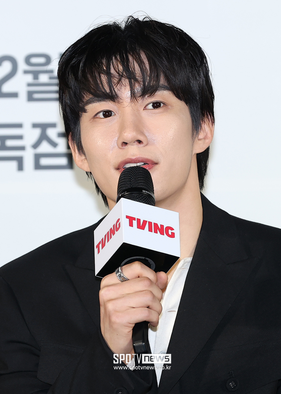 [포토S] 인사말 하는 손우현