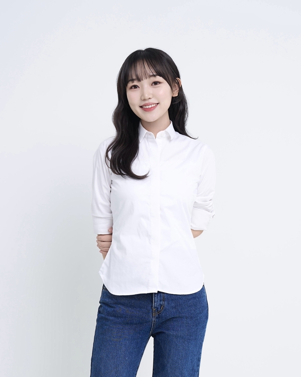 ▲ 제이엘그룹과 전속계약을 맺은 'MZ 소리꾼' 윤세연. 제공|제이엘그룹