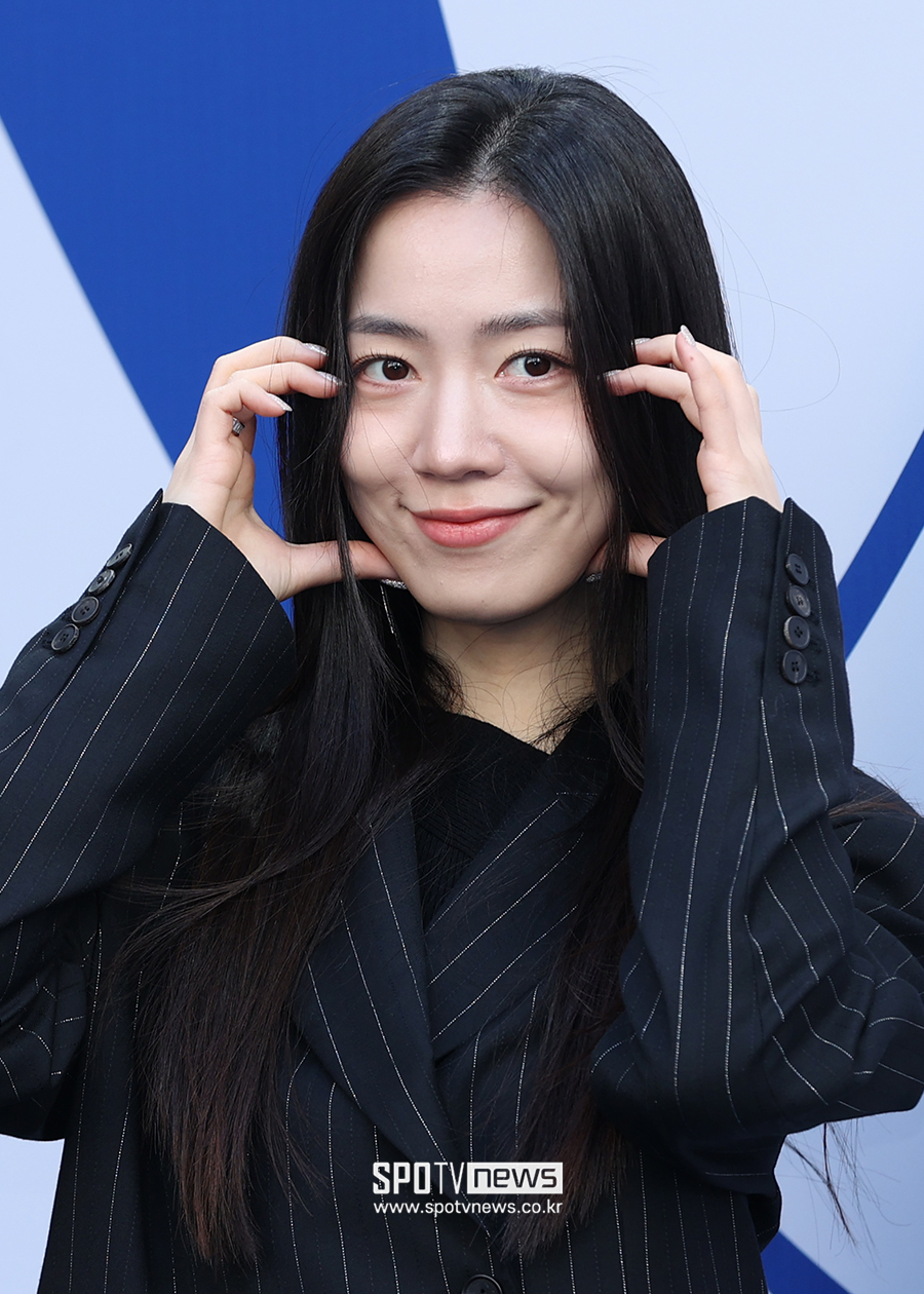 [포토S] 류화영, 매력적인 볼하트
