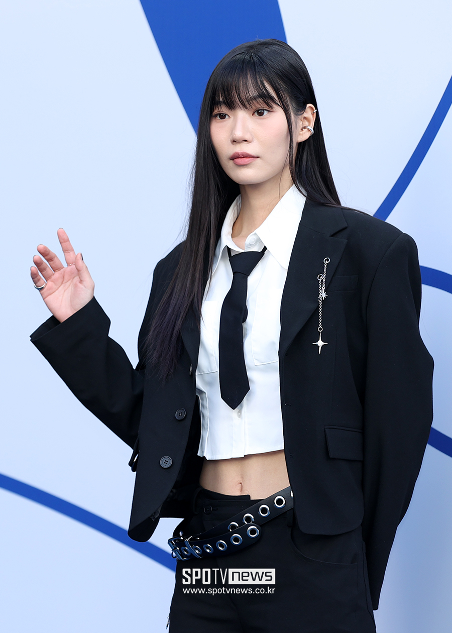 [포토S] 송지오, '복근이 살짝'