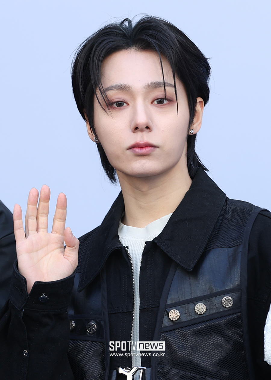 [포토S] 원어스 환웅, 뱀파이어 비주얼