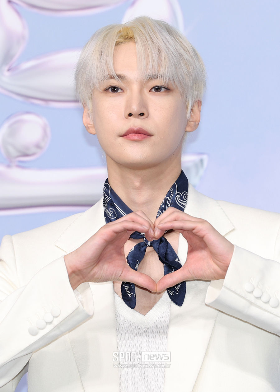 NCT 도영, 결식아동 위해 3천만원 기부 "따뜻한 겨울 보내길"[공식]