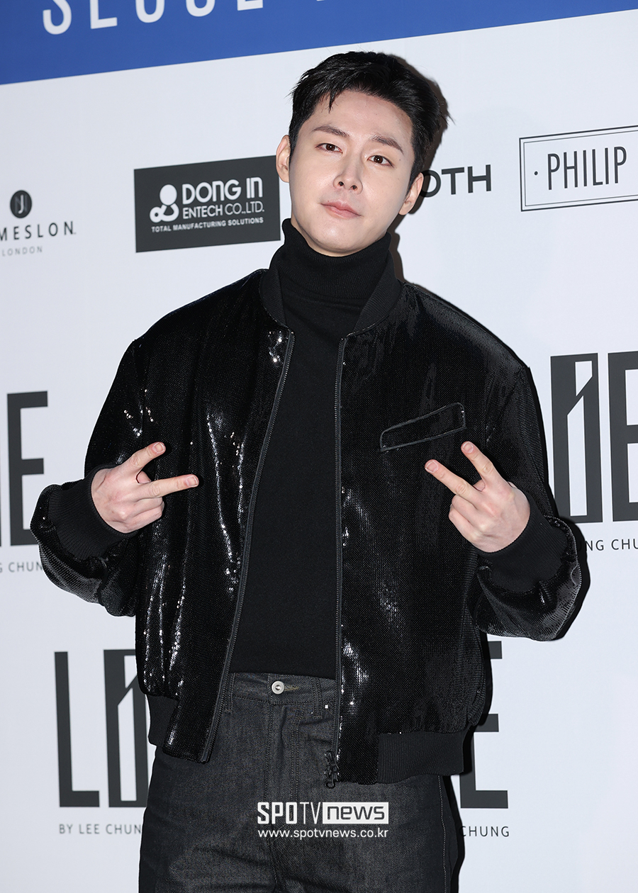 [포토S] 장태오, '브이 브이!'